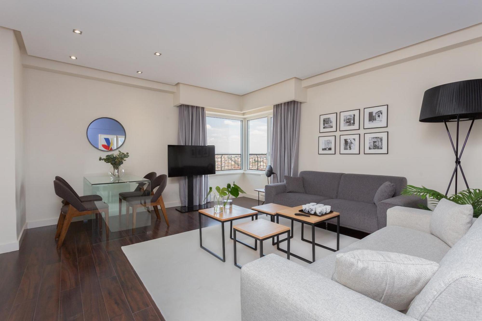 Impresionante Apartamento En Edificio De Lujo Selton Plaza Espana Apartment Madrid Bagian luar foto